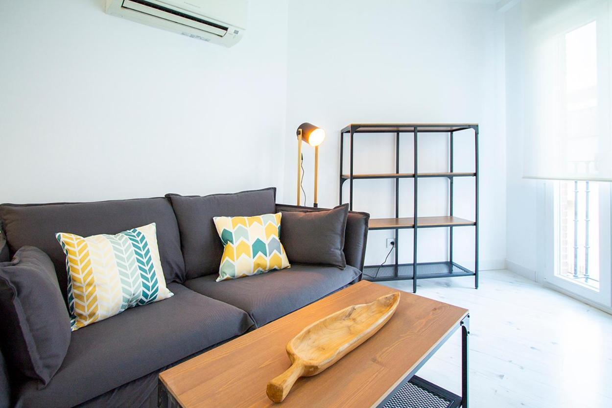 מדריד Apartamentos Cuatro Caminos מראה חיצוני תמונה