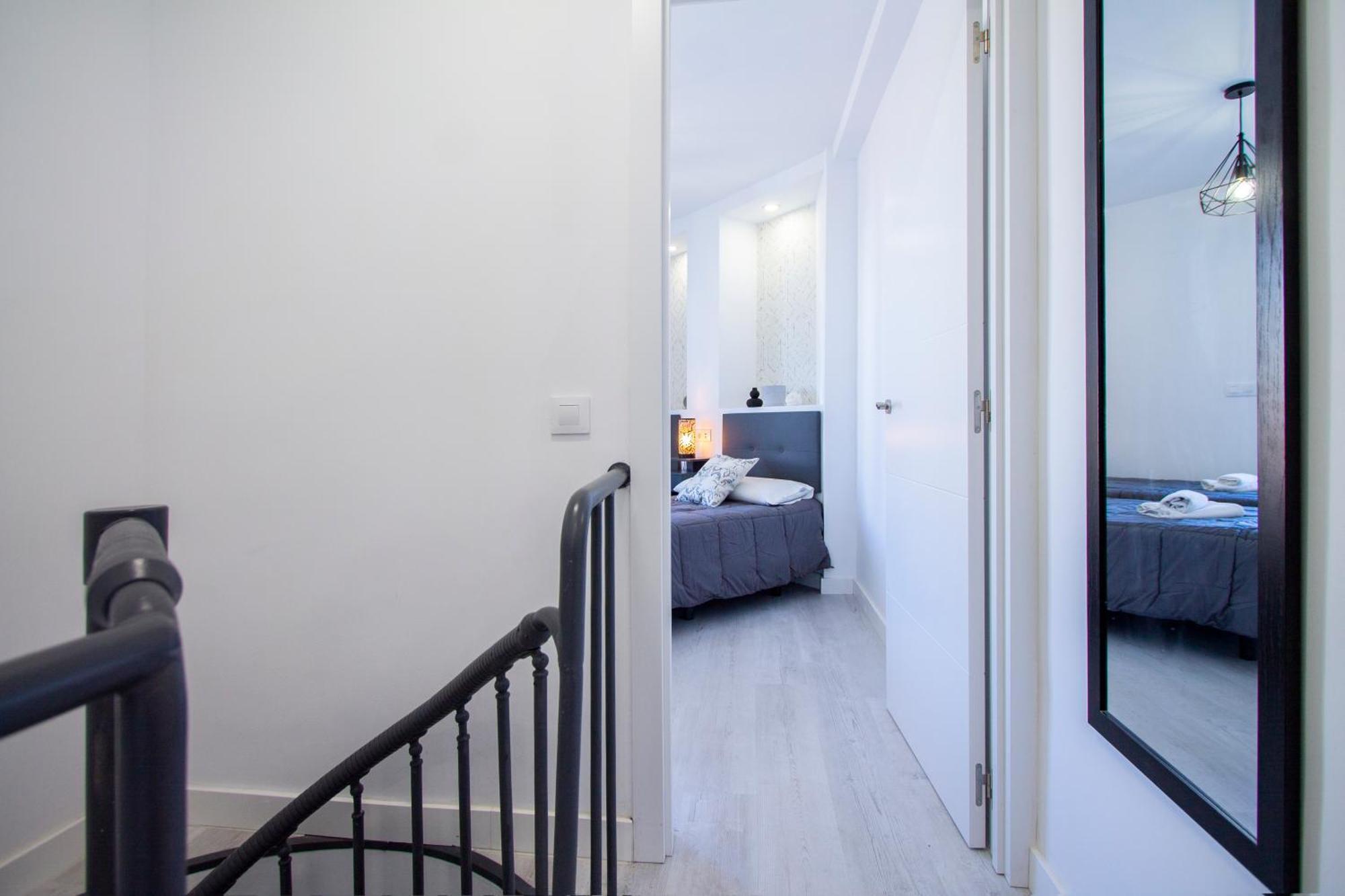 מדריד Apartamentos Cuatro Caminos מראה חיצוני תמונה