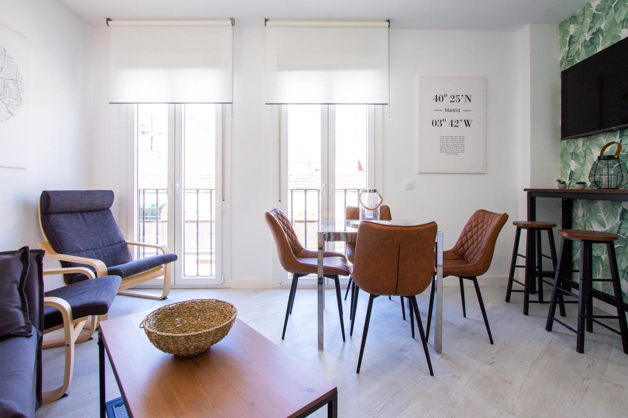 מדריד Apartamentos Cuatro Caminos מראה חיצוני תמונה